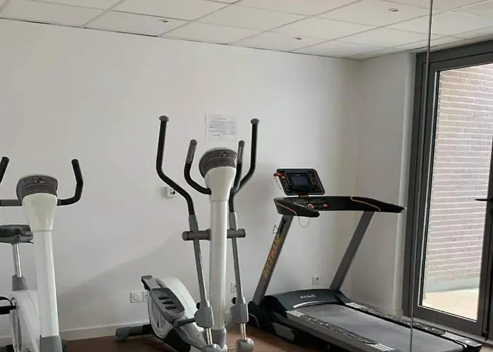 Le Petit Port - 4 Etoiles - Standing, Vue Lac, Calme, Piscine * 엑스레뱅